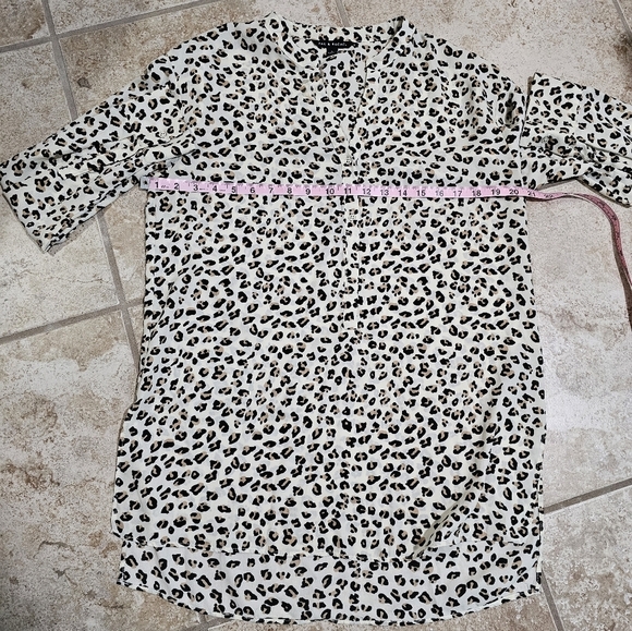 Zac & Rachel Cheetah Animal Print Blouse Large Brown White Long Sleeve Career - Picture 6 of 7